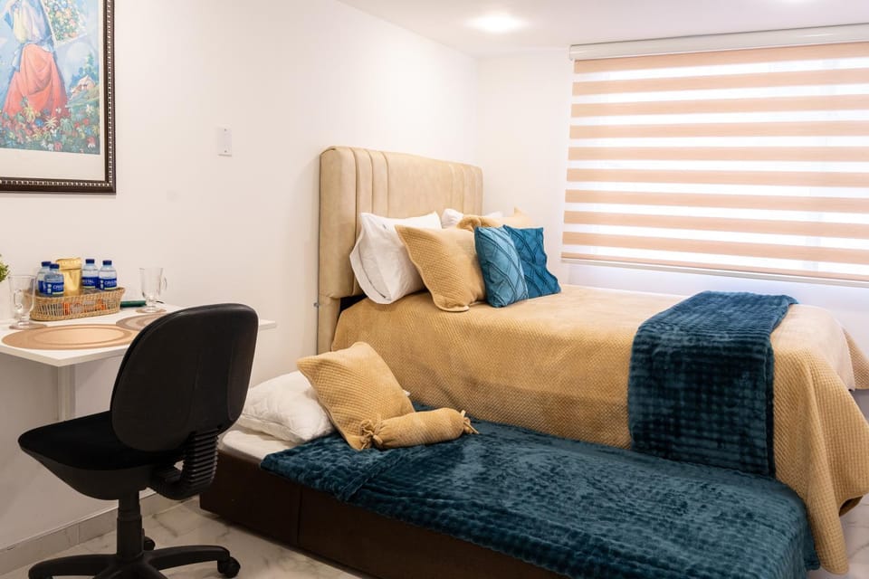 Photo of the whole room, Bedroom