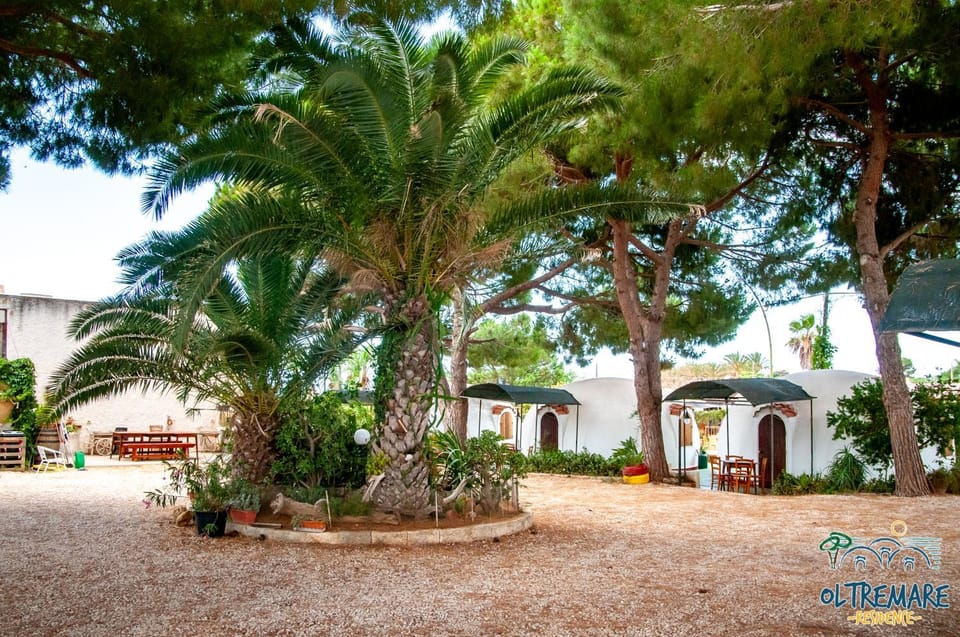 Property building, Day, Natural landscape, Garden view