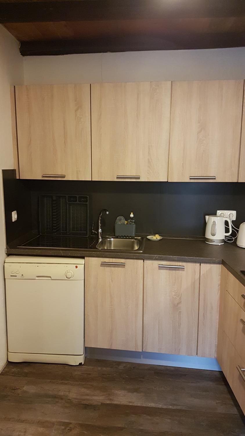 Kitchen or kitchenette, Decorative detail