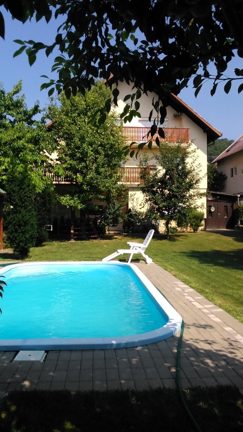 Facade/entrance, Swimming pool