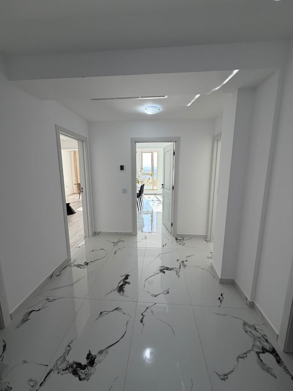 Claudette Apartment in Romania