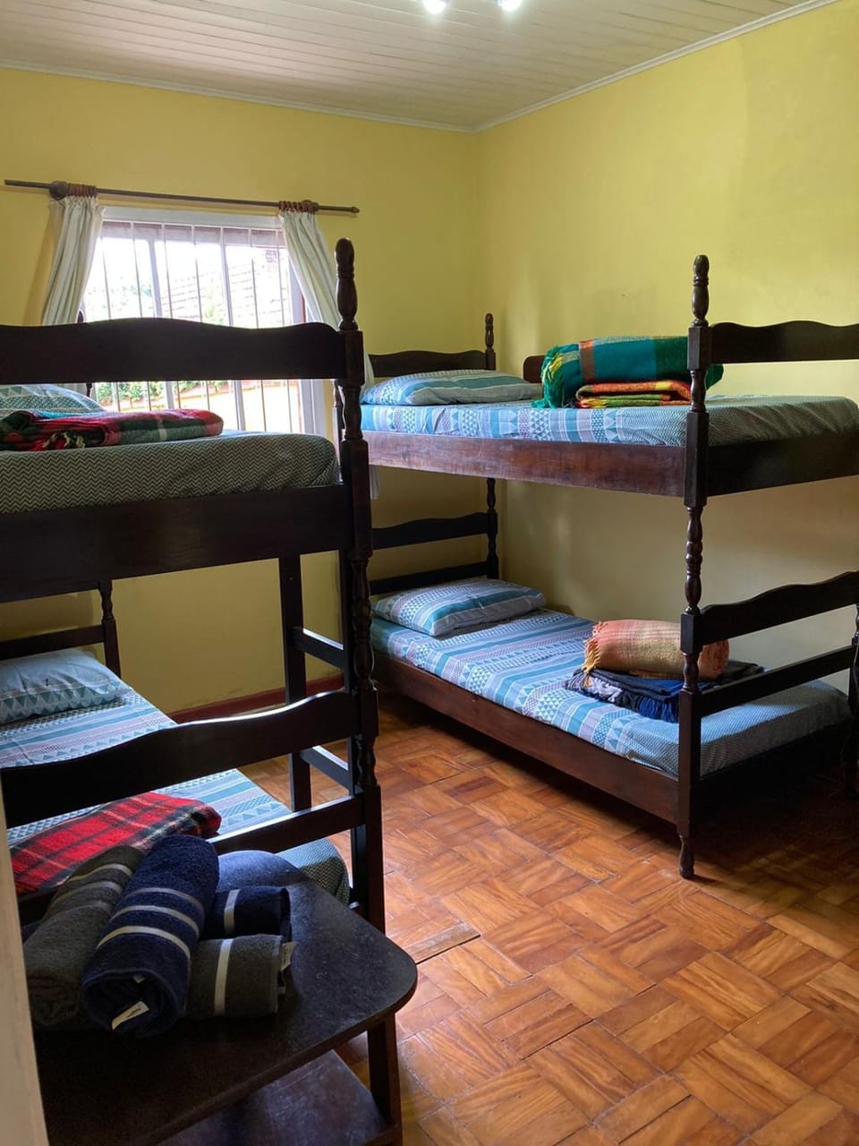 Bed, Photo of the whole room, Bedroom, bunk bed