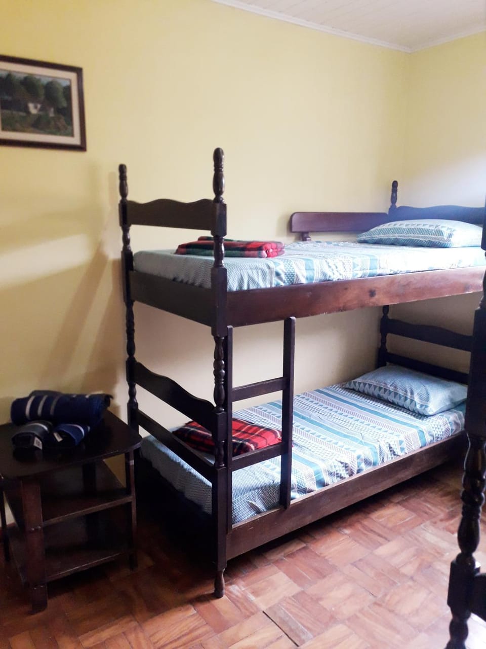 Photo of the whole room, Bedroom, bunk bed