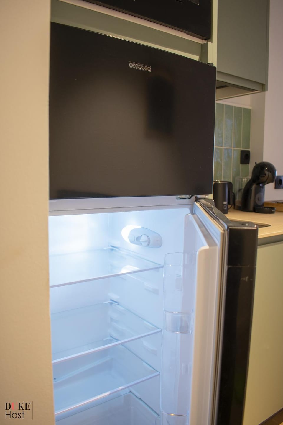 CH Alcalá Norte Bed and Breakfast in Madrid