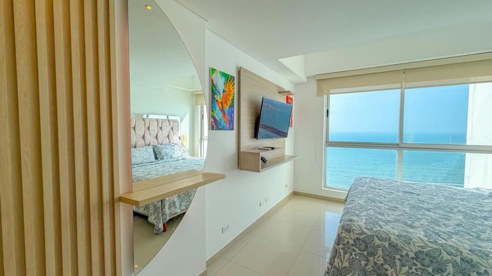 TV and multimedia, Photo of the whole room, Bedroom, Sea view