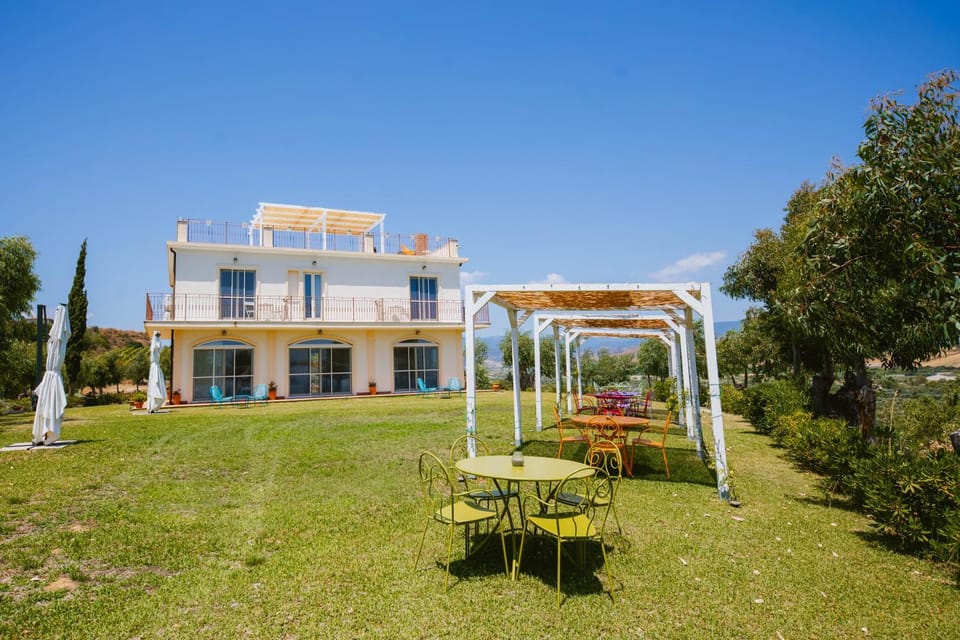 Property building, Spring, Garden view