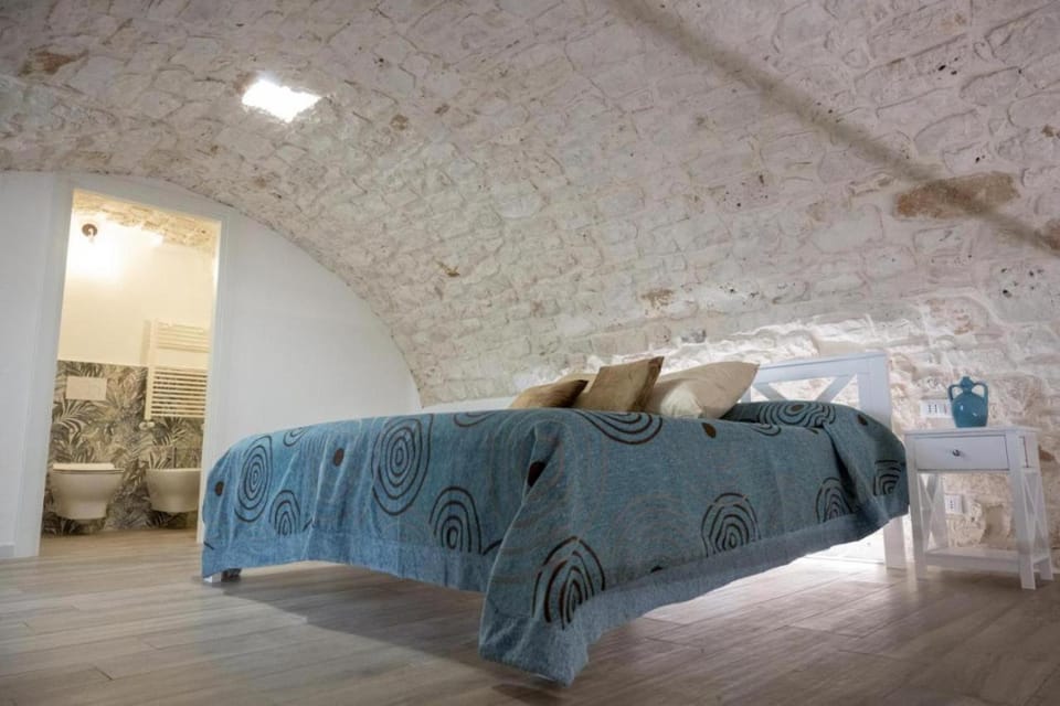 Piazza vecchia SUITE & SPA Apartment in Castellana Grotte