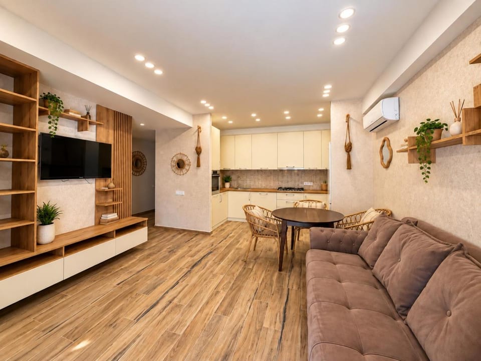 Communal lounge/ TV room, TV and multimedia, Kitchen or kitchenette, Living room, Seating area, Dining area, Evening entertainment, air conditioner