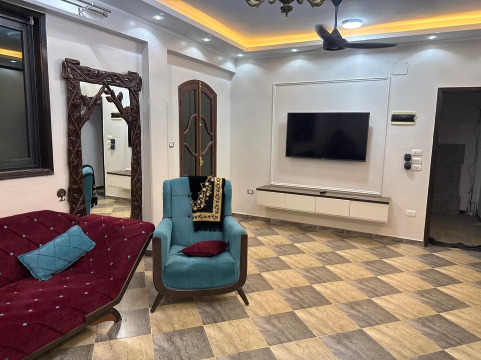 Living room, Seating area
