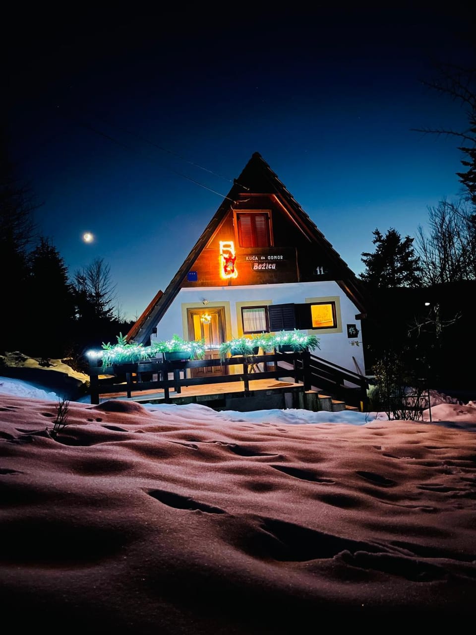 Property building, Night, Natural landscape, Winter