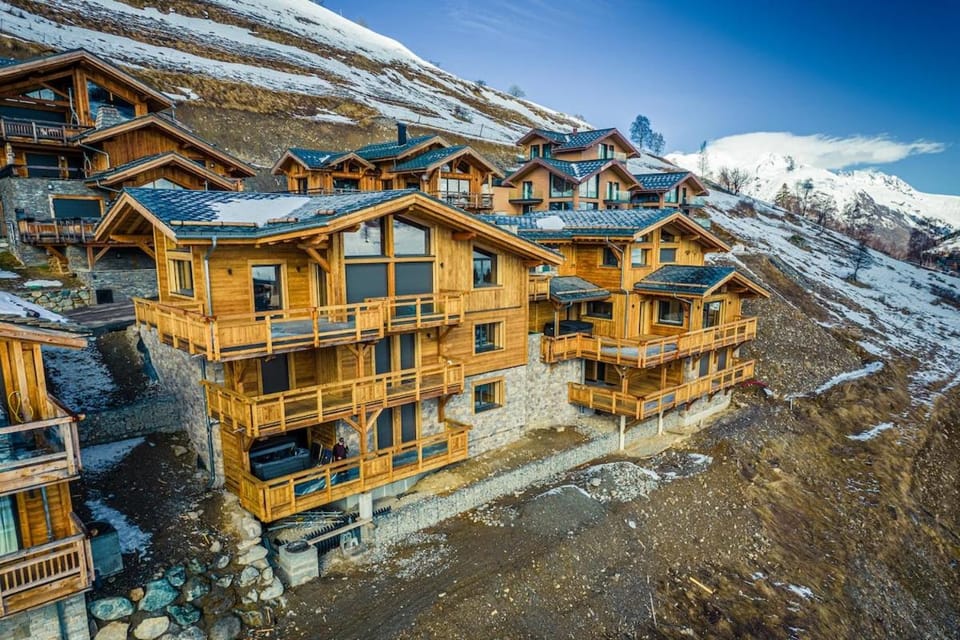 Chalet PanoramiK 14 pers vue montagne Chalet in Les Deux Alpes