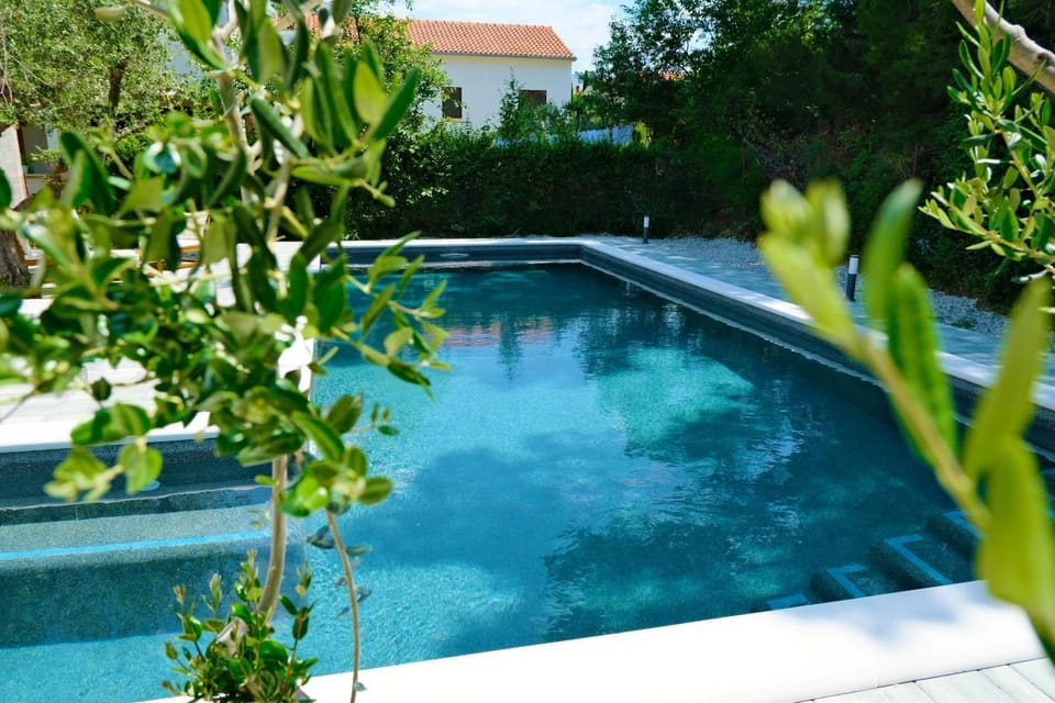 Natural landscape, Swimming pool