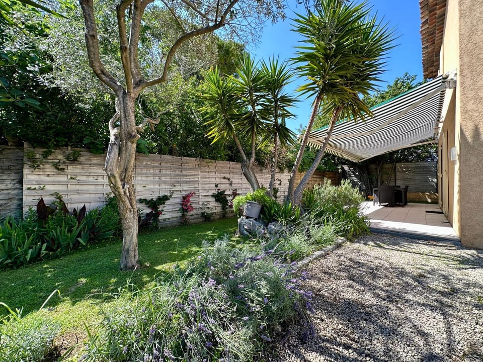 Garden, Balcony/Terrace, Garden view