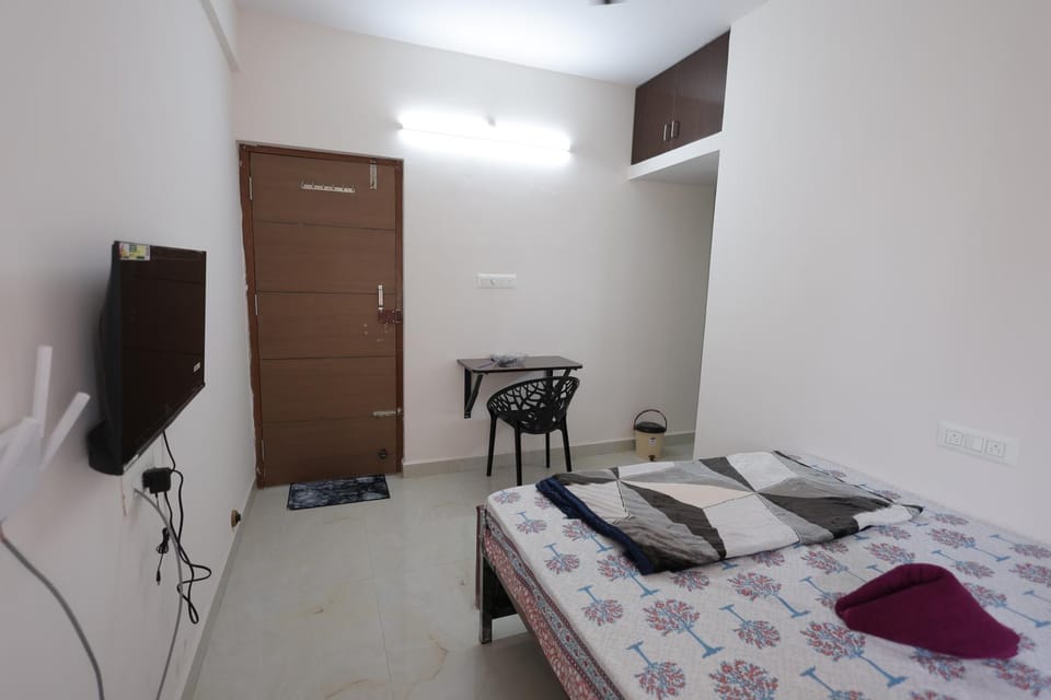 Splendid rooms In Yelahanka near Airport and KIA with Common kitchen 201 Apartment in Bengaluru