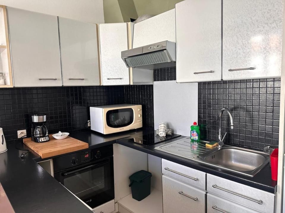 Coffee/tea facilities, Kitchen or kitchenette