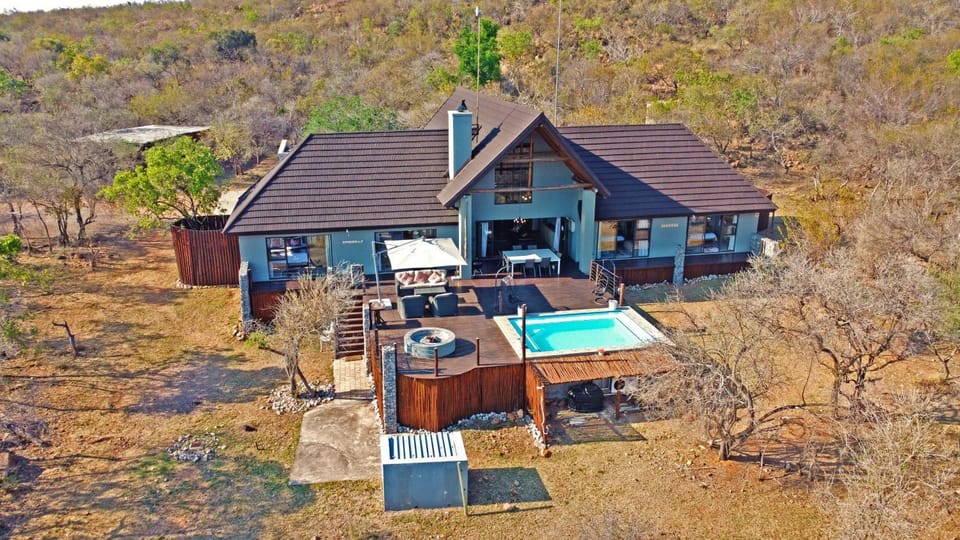 Heartland Lodge at Mabalingwe Nature Reserve House in North West, South Africa
