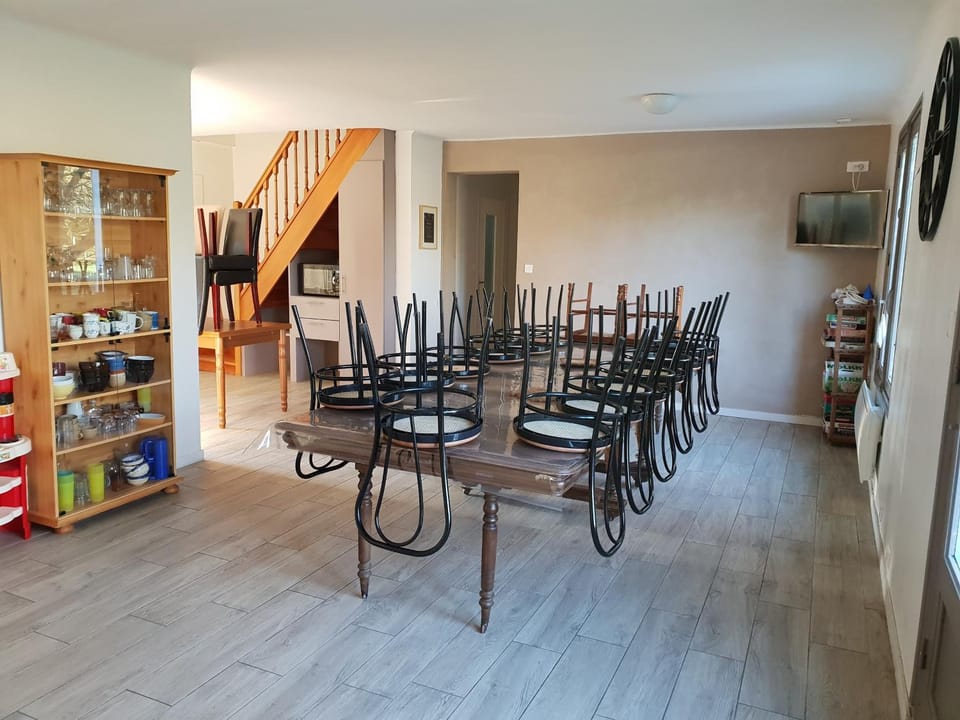 Property building, Living room