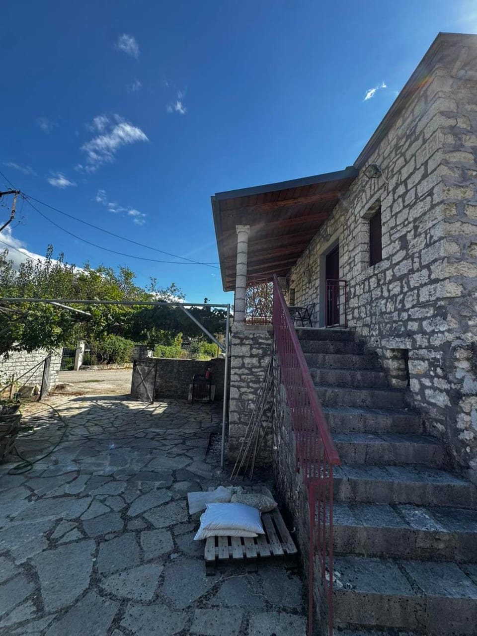 Traditional house The Family Home House in Greece