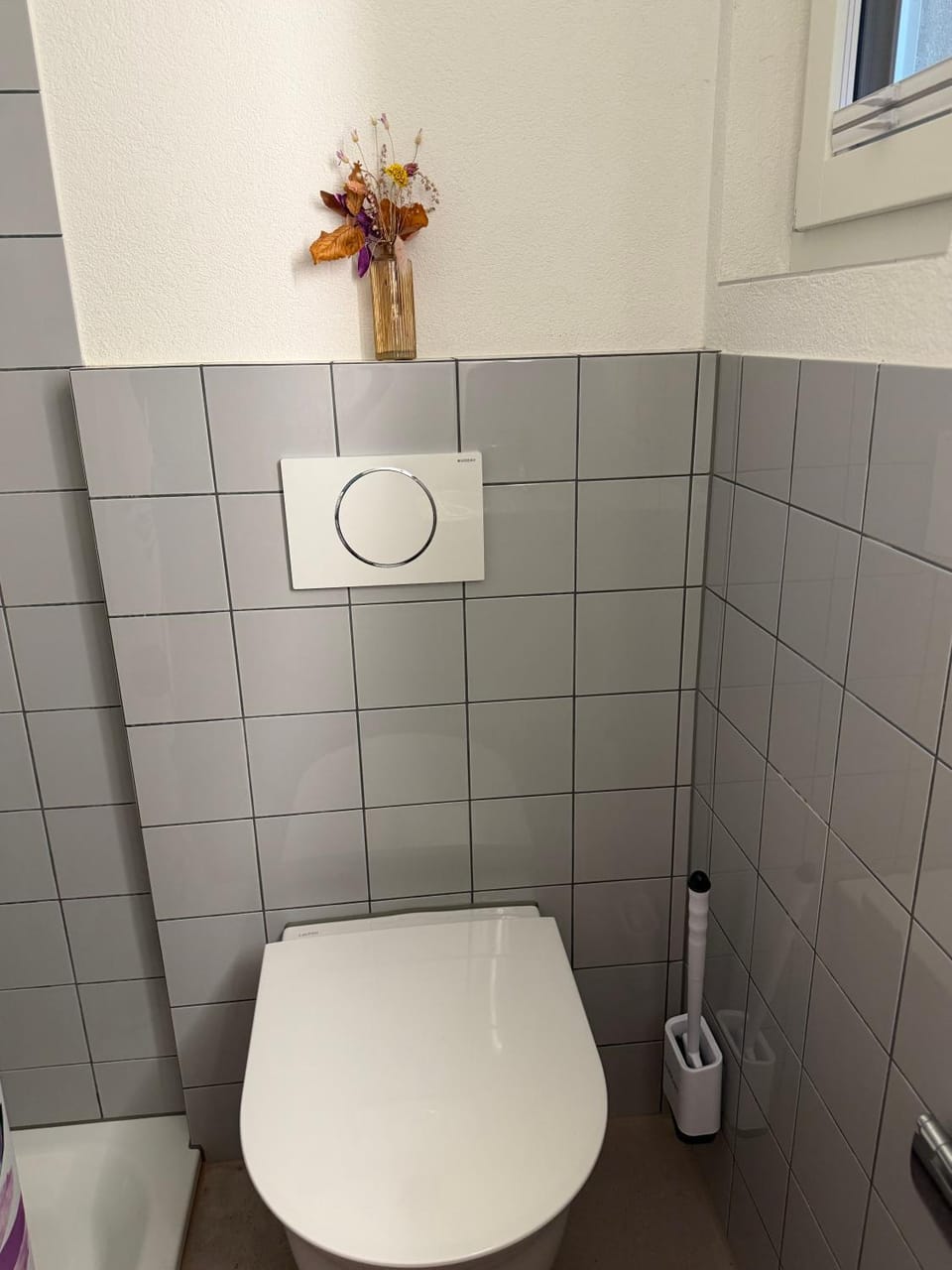 King room with bahtroom Bed and Breakfast in City of Bern