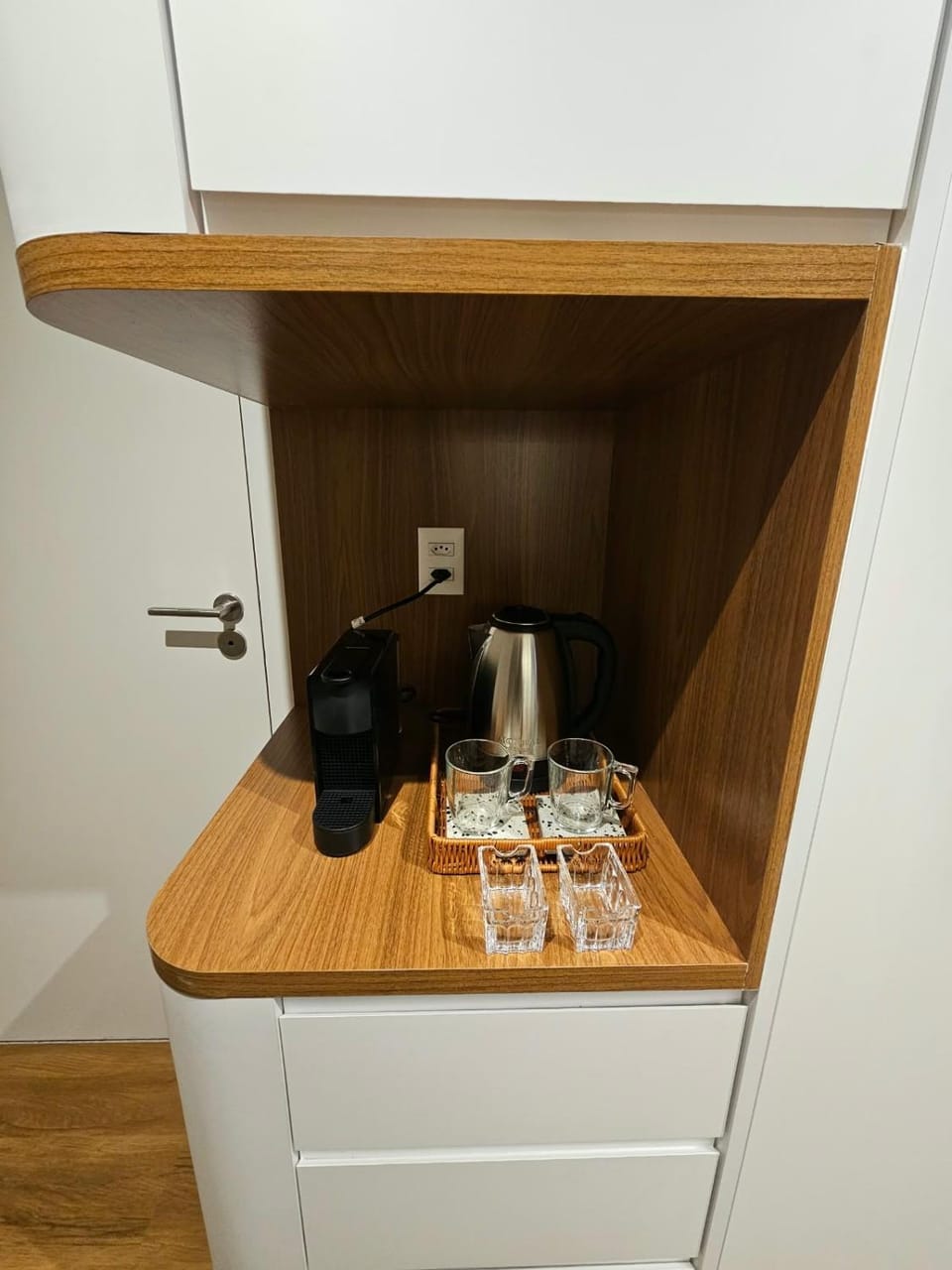 Coffee/tea facilities
