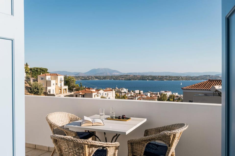View (from property/room), Balcony/Terrace, Sea view