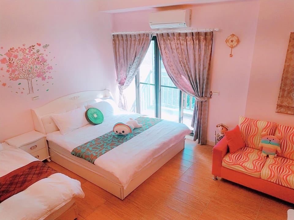 Birds Flower B&B Vacation rental in Taiwan, Province of China