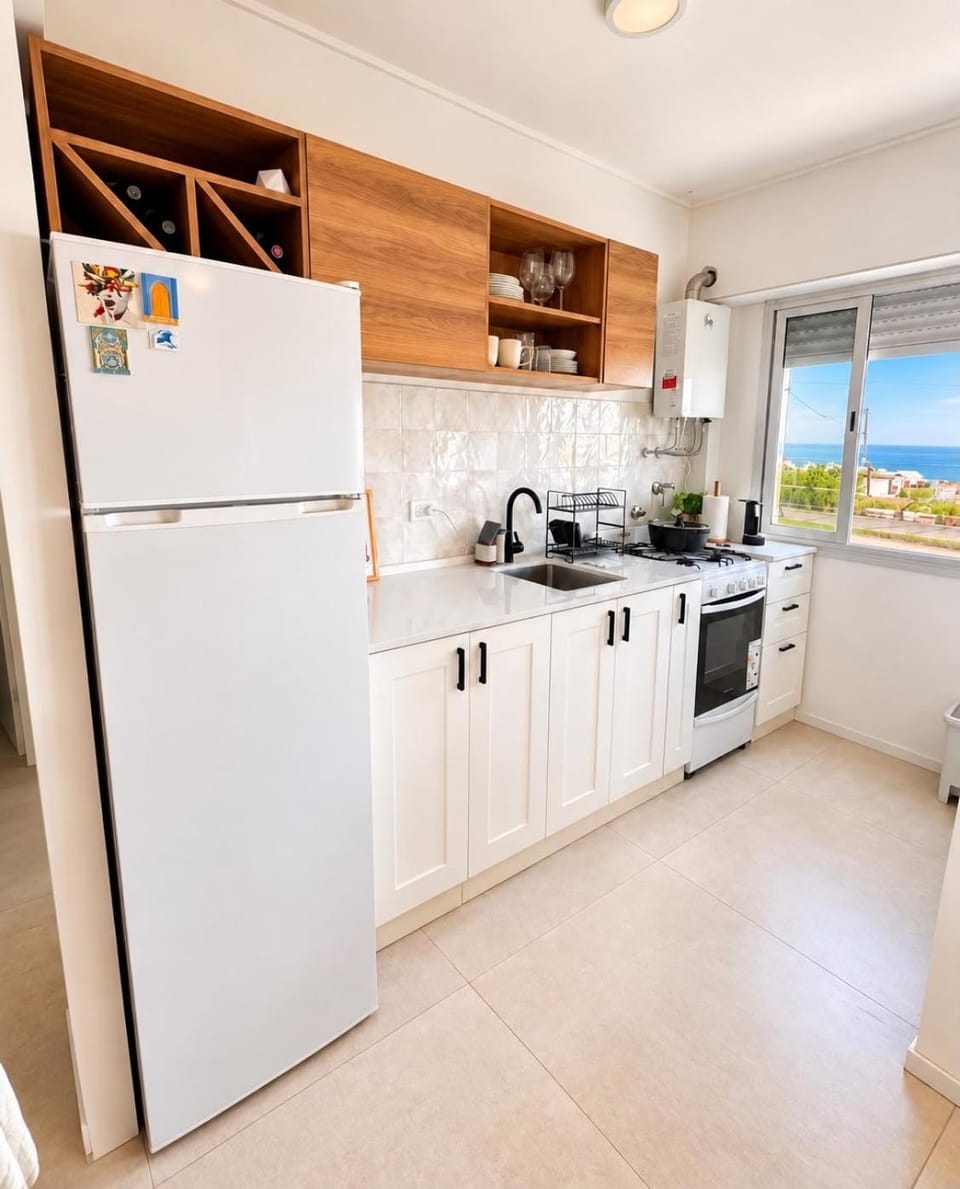 Natural landscape, Kitchen or kitchenette, minibar, oven, pet friendly, stove, toaster