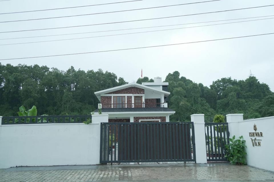 Ishwar Van is peaceful place in beautiful forest Villa in Dehradun