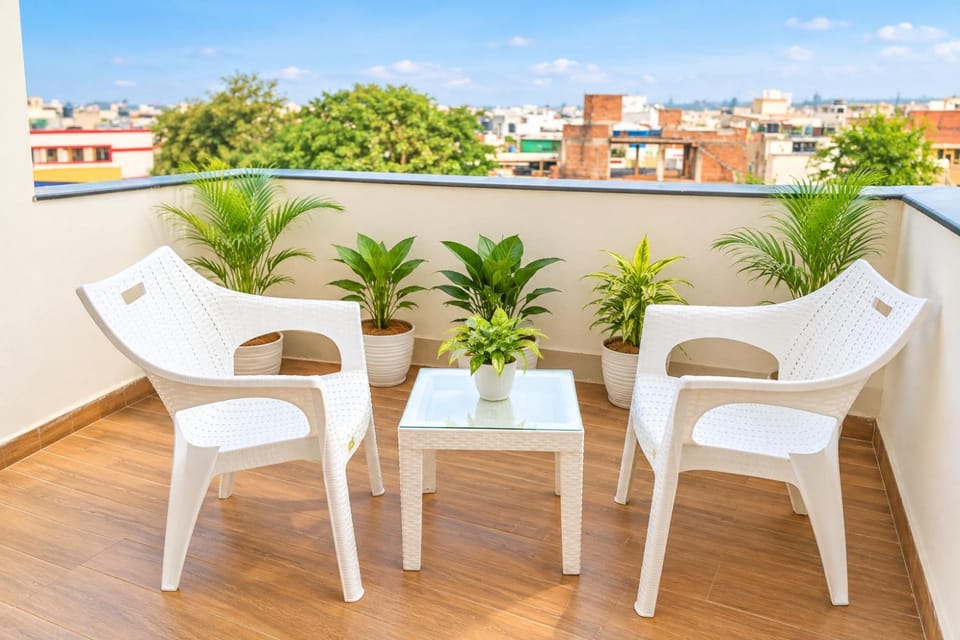 The Dera Living 2 Apartment in India