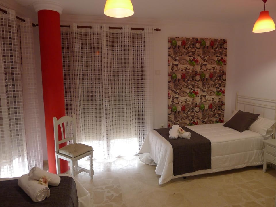 Day, Photo of the whole room