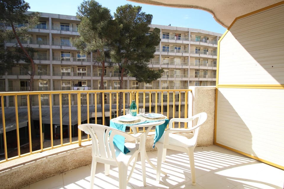 Off site, Balcony/Terrace, Balcony/Terrace