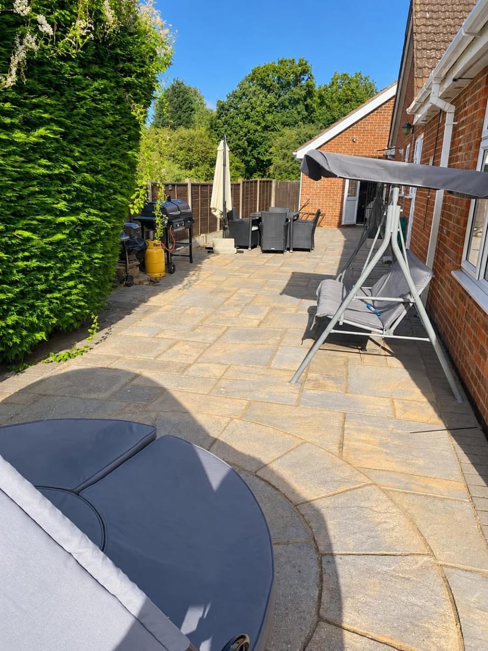Patio, Garden, Garden view, sunbed
