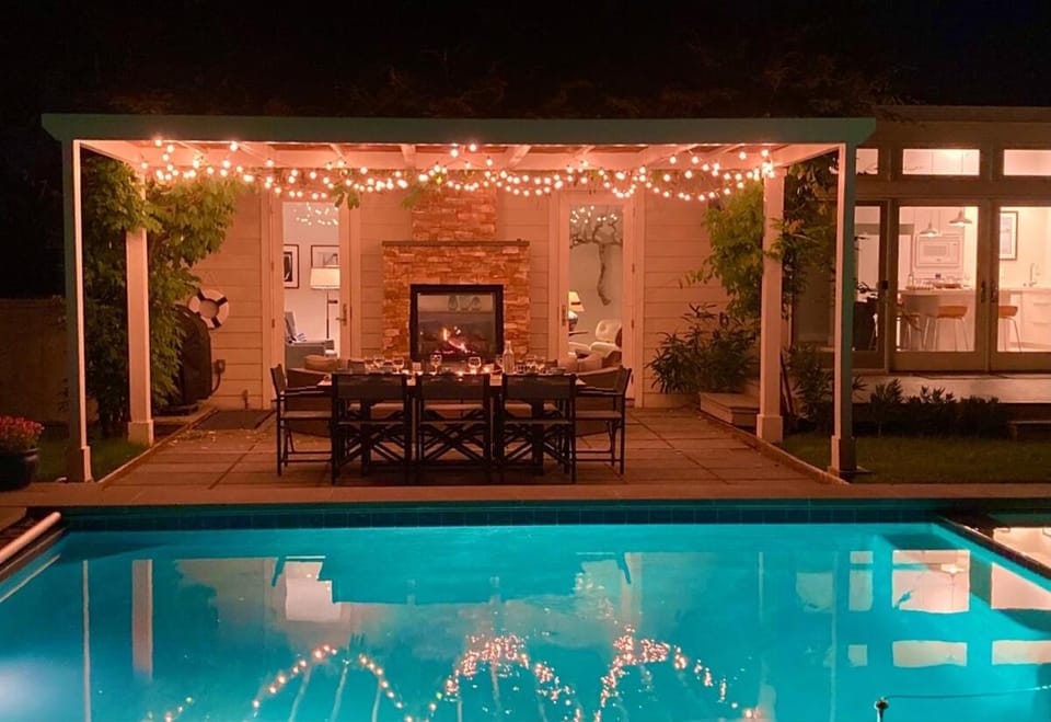 Walk to Historic Plaza with Pool, Spa & Bikes House in Sonoma