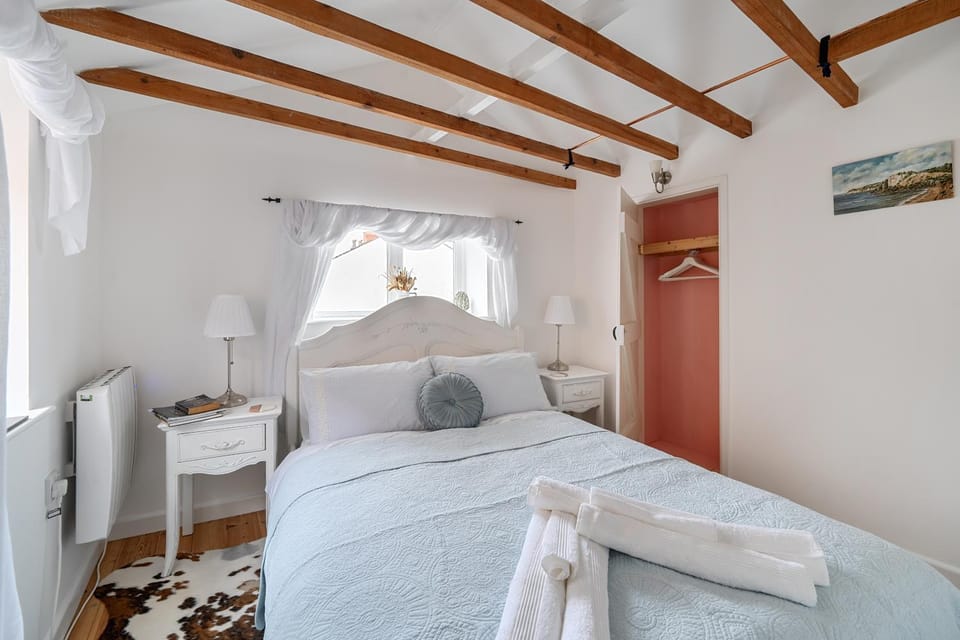 WalkersBase NutAllergy Friendly - Sleeps3 - PetsOK House in Bridport