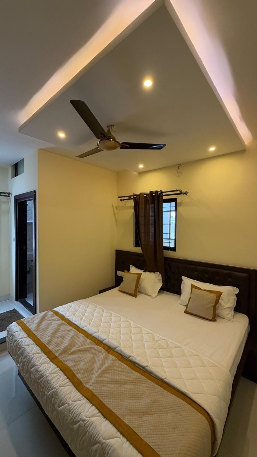 Garden 18 Hotel Restaurant Bar And Banquet Hotel in Chikmagalur