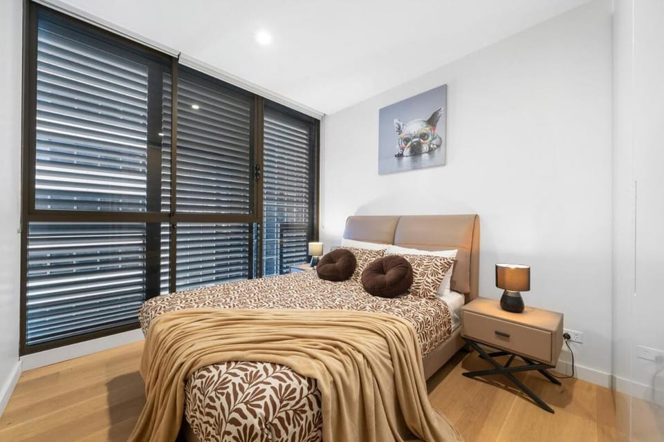 Modern CBD 2BR & Walk to Hyde Park, QVB & Town Hall Apartment in Sydney
