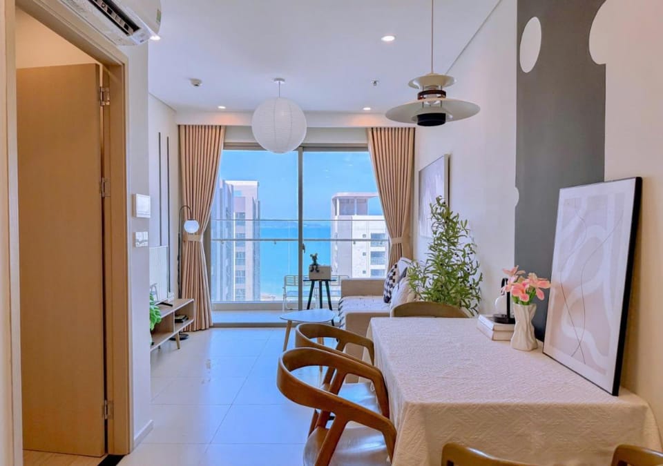 Living room, air conditioner