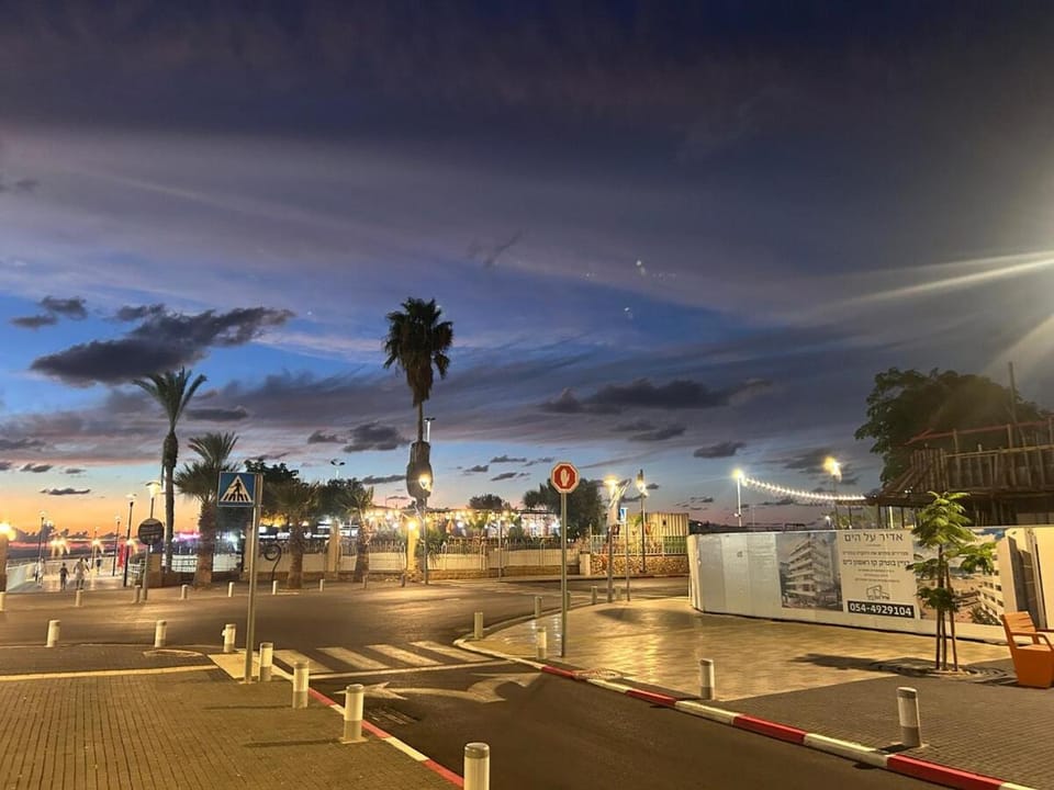 Obuchinsky, Nahariya Center Apartment in North District