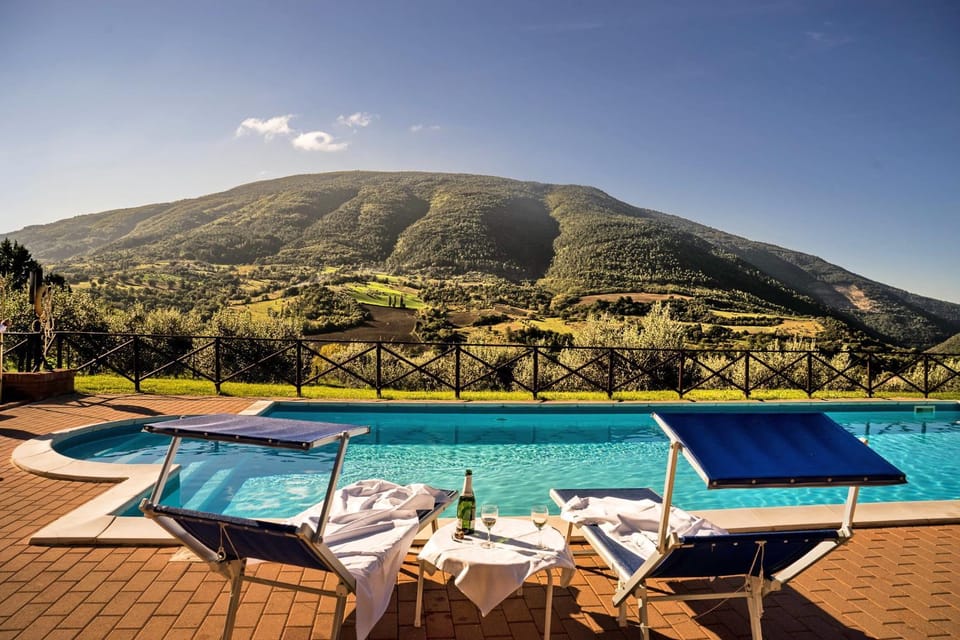 Mountain view, Swimming pool