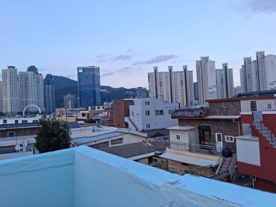 부산수영펜트하우스#침대5개#하늘정원테라스 Villa in Busan