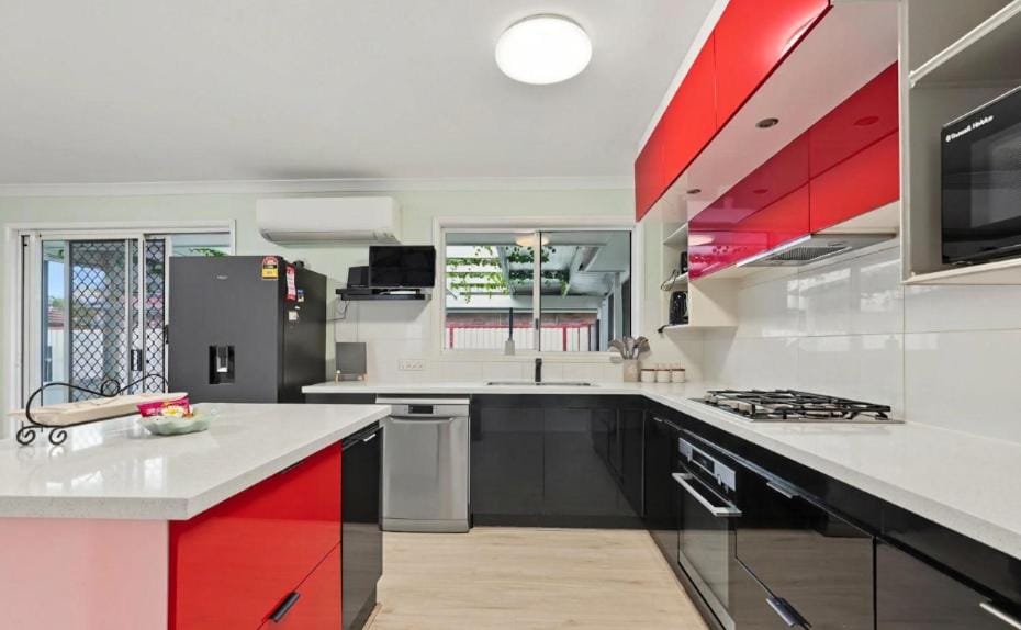 Laze Daze House in Caboolture