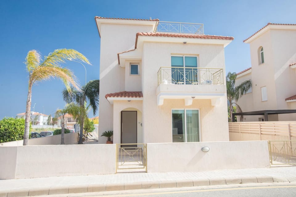 George's Lux Villa Villa in Paralimni