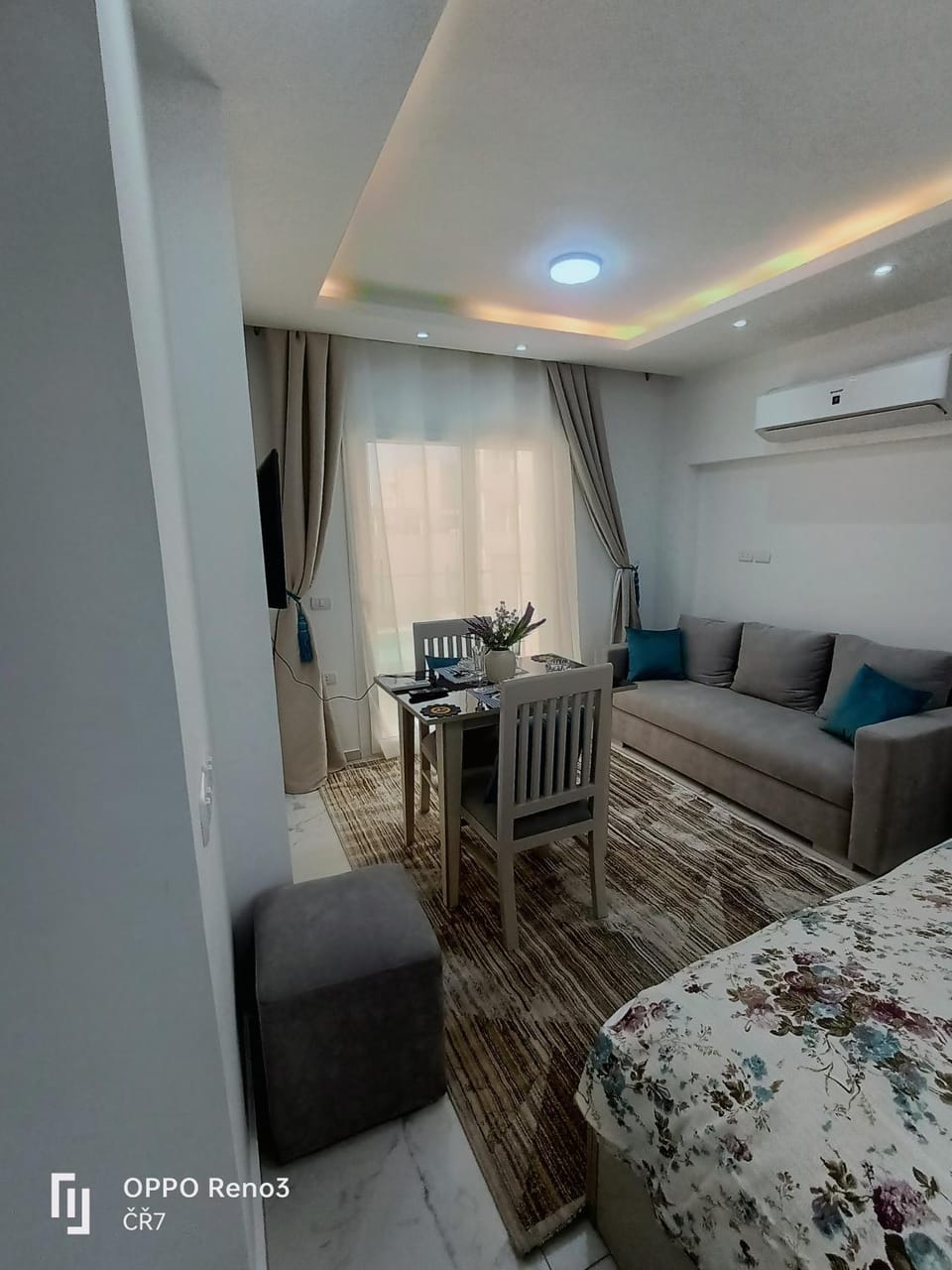 Living room, Seating area, Bedroom, air conditioner