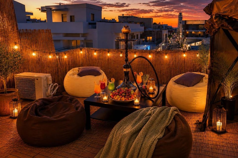 Communal lounge/ TV room, Night, View (from property/room), Balcony/Terrace, Seating area, Evening entertainment