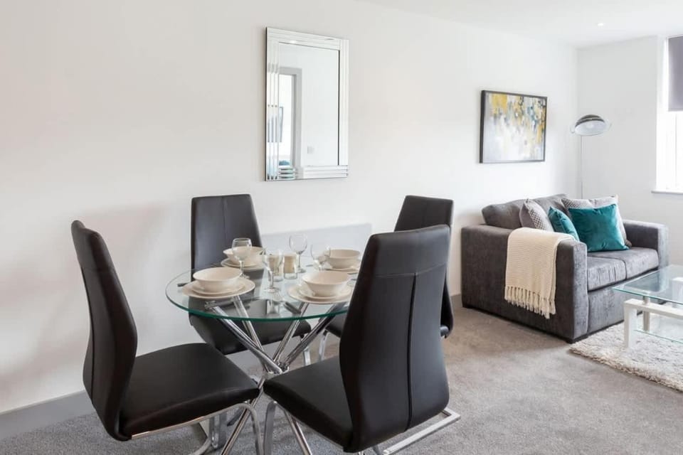 Bright & Modern 1 Bedroom Apartment in Leeds Apartment in Leeds