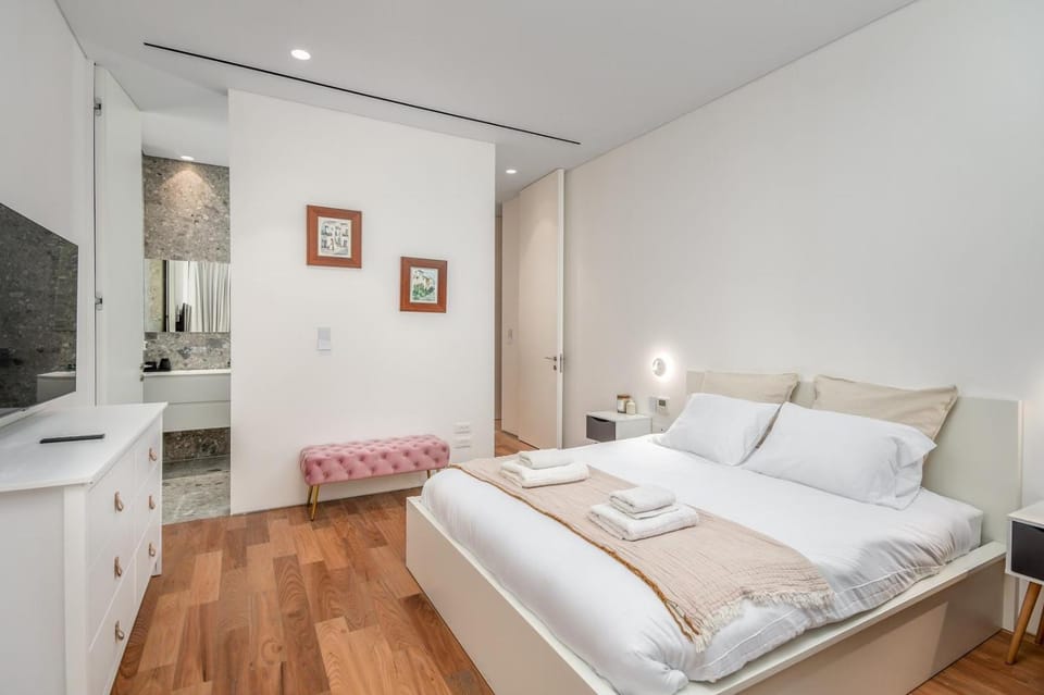 Luxury 3 Bedroom in Tel Aviv Neve Tsedek Apartment in Tel Aviv-Yafo