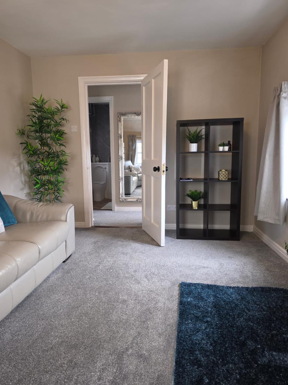 Flat with a garage Apartment in Copeland District