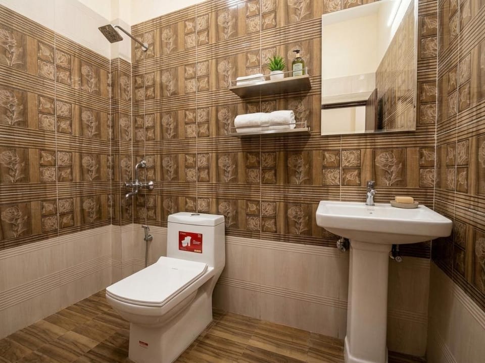 Modern and Spacious 2BHK Fully Furnished & Cozy Apartment in Punjab, India