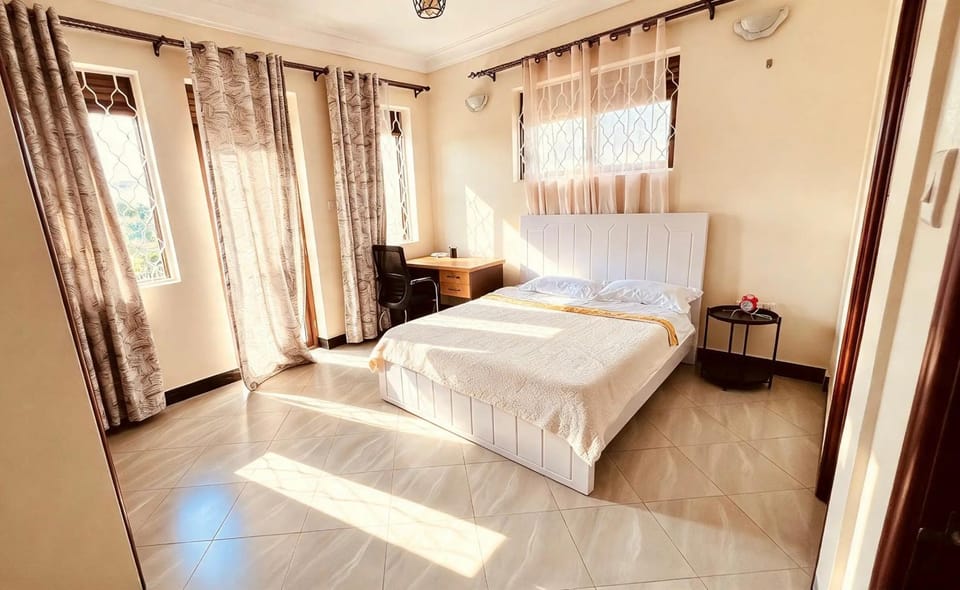 Bed, Photo of the whole room, Bedroom, internet