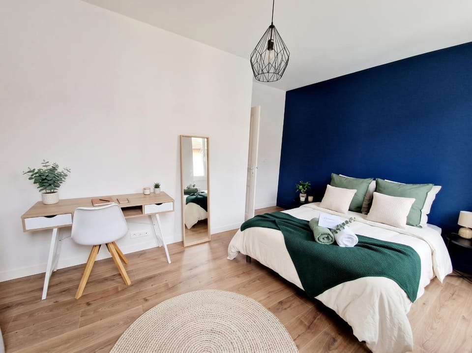 Cosy Cocoon Green - T4 - 3 chambres - Centre ville & Parking Apartment in Pau